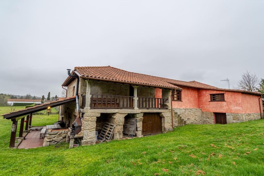 Casa De Campo Con Piscina, Entera O Por Habitaciones Amoeiro Eksteriør billede