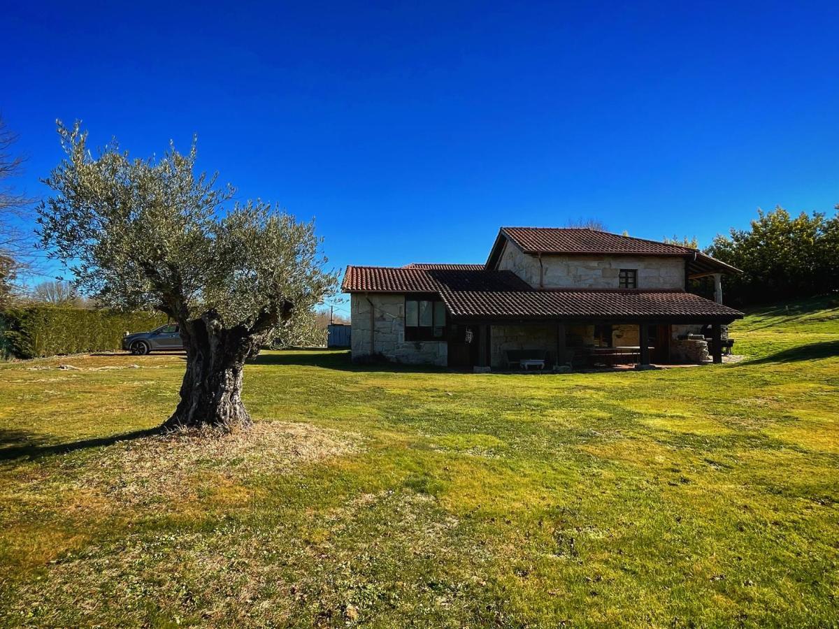 Casa De Campo Con Piscina, Entera O Por Habitaciones Amoeiro Eksteriør billede